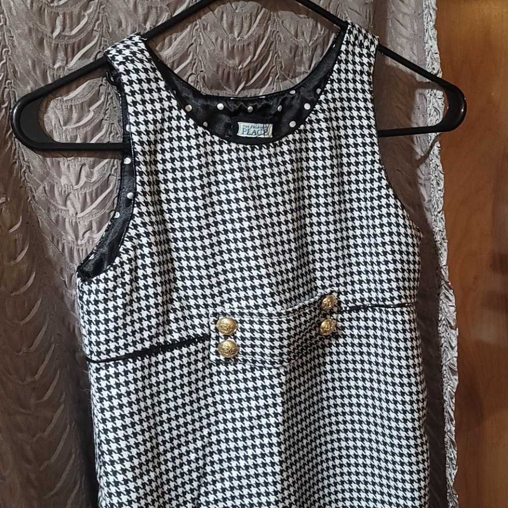 Girls dress